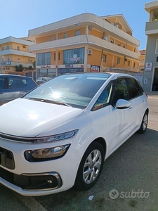 Usato 2018 Citroën C4 Picasso 1.6 Diesel 120 CV (13.300 €)