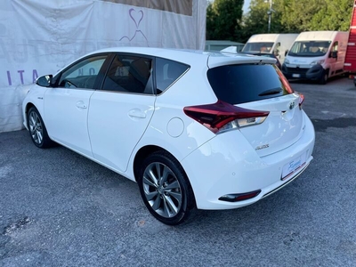 Usato 2018 Toyota Auris Hybrid 1.8 El_Hybrid 136 CV (13.990 €)