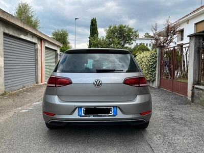 Usato 2018 VW Golf VII 1.6 Diesel 105 CV (16.500 €)