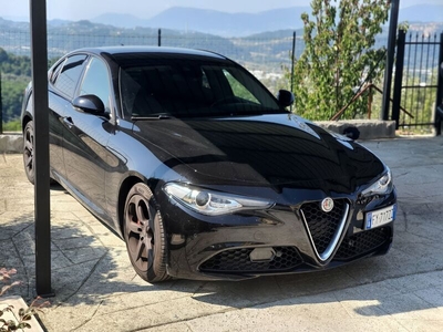 Usato 2019 Alfa Romeo Giulia 2.1 Diesel 160 CV (29.800 €)