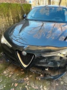 Usato 2019 Alfa Romeo Stelvio 2.1 Diesel 190 CV (16.000 €)