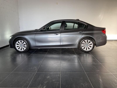 Usato 2019 BMW 318 2.0 Diesel 150 CV (23.900 €)