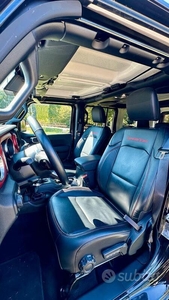 Usato 2021 Jeep Wrangler Unlimited 2.0 Benzin 272 CV (56.500 €)