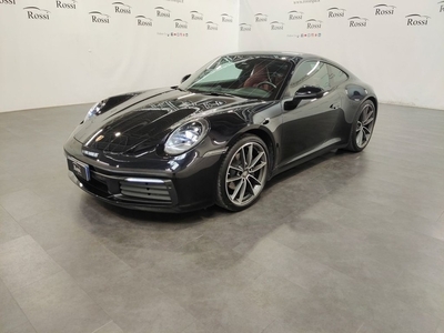 Usato 2021 Porsche 911 Carrera 3.0 Benzin 385 CV (128.000 €)