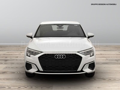 Usato 2022 Audi A3 Sportback 1.4 Benzin 204 CV (34.900 €)