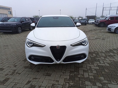 Usato 2023 Alfa Romeo Stelvio 2.1 Diesel 190 CV (45.900 €)