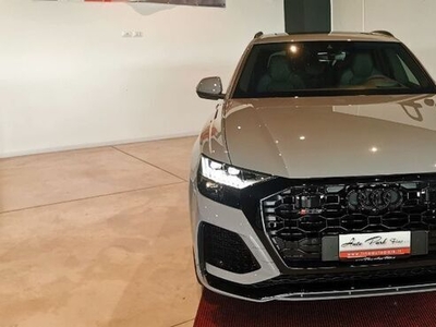 Usato 2023 Audi RS Q8 4.0 Benzin 600 CV (185.000 €)