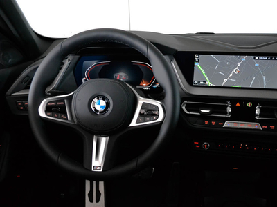 Usato 2023 BMW 118 1.5 Benzin 136 CV (37.820 €)