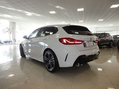 Usato 2023 BMW 118 2.0 Diesel 151 CV (35.500 €)