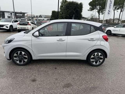 Usato 2023 Hyundai i10 1.0 Benzin 67 CV (16.500 €)