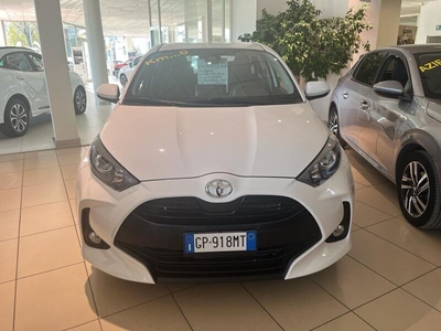 Usato 2023 Toyota Yaris 1.0 Benzin 72 CV (16.900 €)