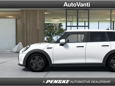 Usato 2024 Mini Cooper Clubman 1.5 Benzin (30.555 €)