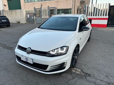 VOLKSWAGEN Golf 7ª serie