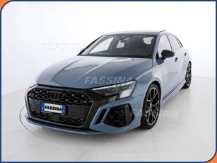 Audi RS3 TFSI quattro S tronic 294 kW