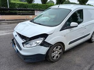 FORD COURIER INCIDENTATO
