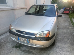 Ford Fiesta 1.2 16v benzina