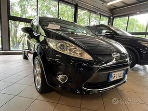 FORD Fiesta + 1.2 82CV 3 porte prezzo in contant