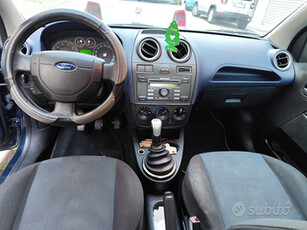 Ford Fiesta 1.2 benzina 5 porte da 75 cv