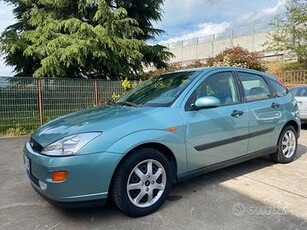 Ford Focus 1.6 benzina con soli 79.500km