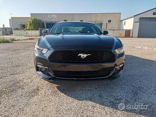FORD Mustang 2017