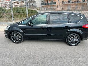 Ford s max full optional