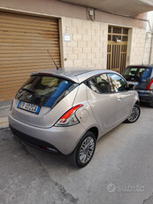 Lancia ypsilon 0.9 twin air Ecochik x neopatentati