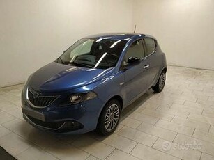 Lancia Ypsilon 1.0 firefly hybrid Gold s e s 70cv