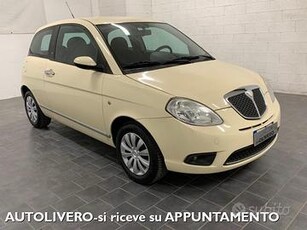 LANCIA Ypsilon 1.2 60CV Oro-NEOPATENTATI