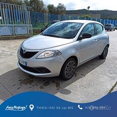 Lancia Ypsilon 1.2 69 CV 5 porte S&S Gold