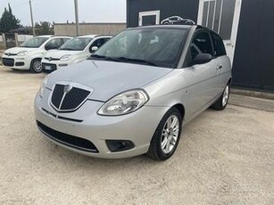 Lancia Ypsilon 1.2 Platino