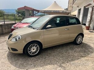 LANCIA YPSILON 1.4 8V ORO