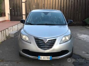 Lancia ypsilon ecochic 1.2 GPL