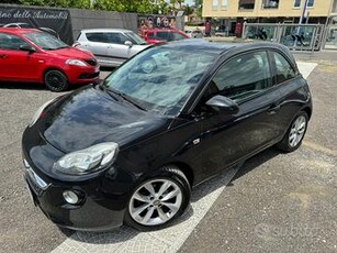 Opel Adam 1.4 87 CV GPL Tech Unlimited