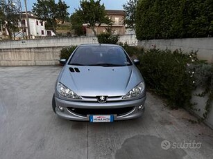 Peugeot 206 1.6 16V CC Quiksilver