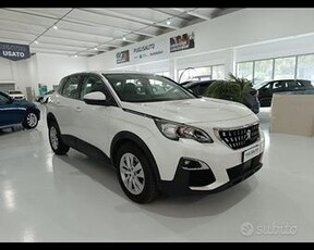 PEUGEOT 3008 BlueHDi 130 S&S Business