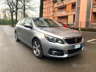 Peugeot 308 BlueHDi 130 S&S SW Allure