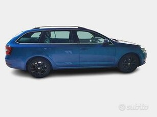 SKODA OCTAVIA WAGON 2.0 TDI STYLE DSG