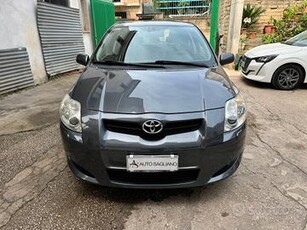 Toyota Auris 2.0 D-4D DPF 5 porte Sol MY'08