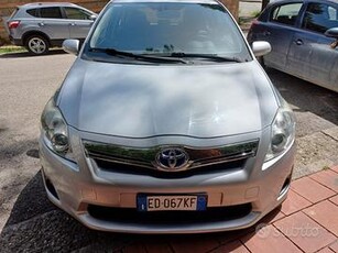 TOYOTA Auris - 2010