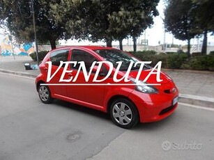 Toyota Aygo 1.0 Benz 68cv instato