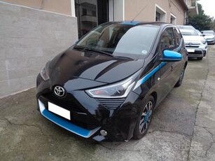 TOYOTA AYGO 1.0 VVT-i X-BLACK ( FINANZIABILE )