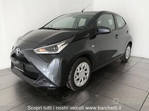 Toyota Aygo 1.0 VVT-i 69 CV 5 porte x-play MMT