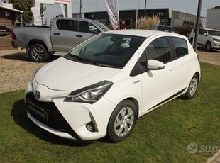 TOYOTA Yaris 1.5 Hybrid 5 porte Active