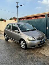 Toyota Yaris 2004