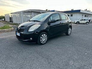 Toyota yaris d-4d 1.4tdi uni proprietario