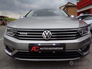 VOLKSWAGEN Passat Alltrack 2.0TDI 4x4 DSG PREZZO