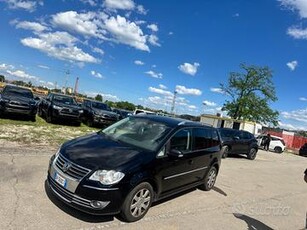 Volkswagen Touran 2.0 Highline Ecofuel