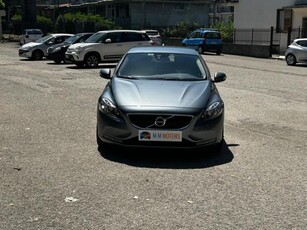 VOLVO V40 (2012-2020)