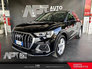 Audi Q3 35 2.0 tdi Business s-tronic usato