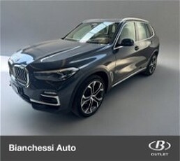 BMW X5 xDrive30d xLine del 2019 usata a Cremona